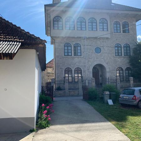 Lejla'S Guesthouse Gusinje Екстер'єр фото