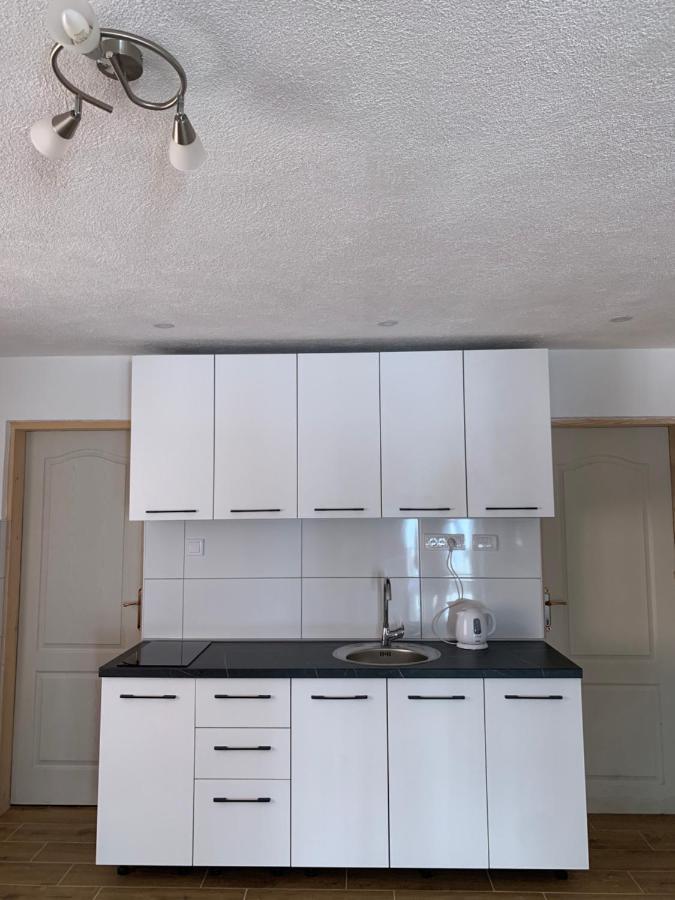 Lejla'S Guesthouse Gusinje Екстер'єр фото